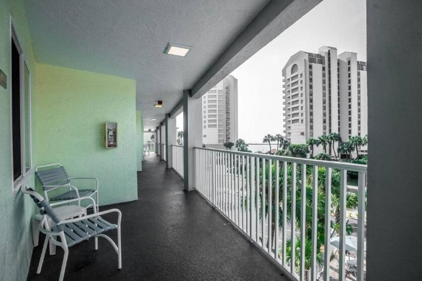 Ocean View Condo - Steps To Beach - Ace Location Clearwater Beach Exterior foto